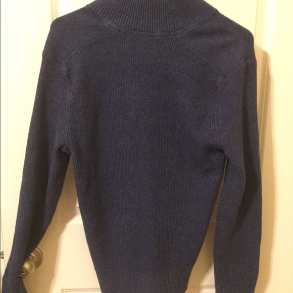 Banana Republic Sweater - Picture 2 of 5